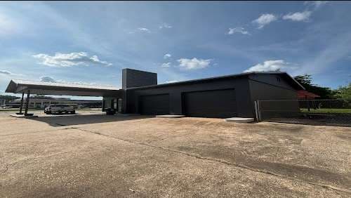 Image of Mr. Auto Glass LLC