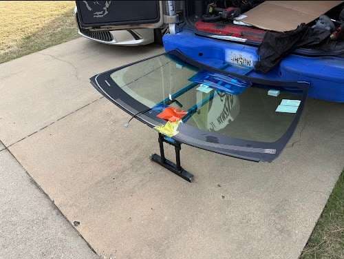 Image of GLASSMAN : Auto glass Hero