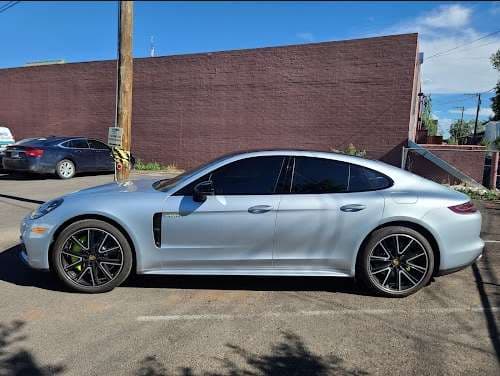 Image of Diamond Auto Glass