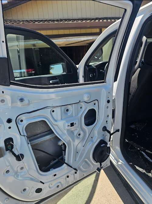 Image of SUMANO'S AUTO GLASS