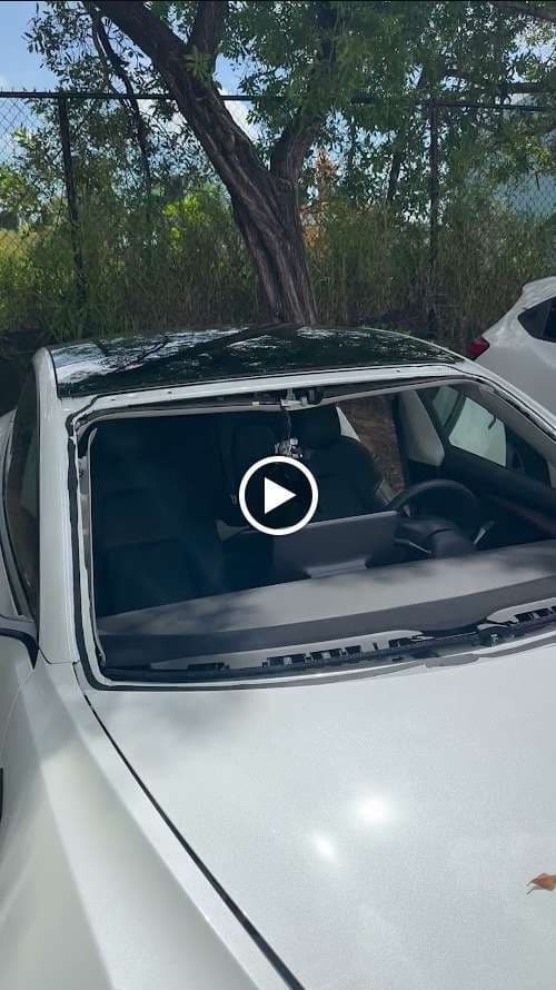 Image of *Save & Safe Auto Glass