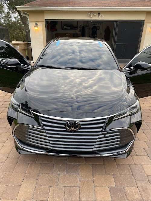 Image of Deluxe Auto Glass