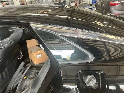 Image of Valero's Auto Glass