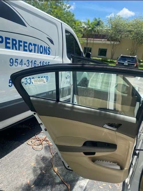 Image of Auto Glass Perfections