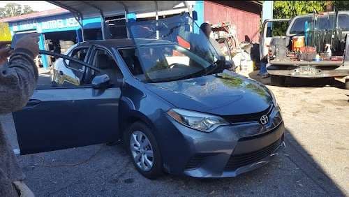 Image of K&N Auto Glass & Tires