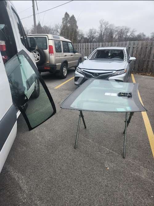 Image of Us Global Auto Glass