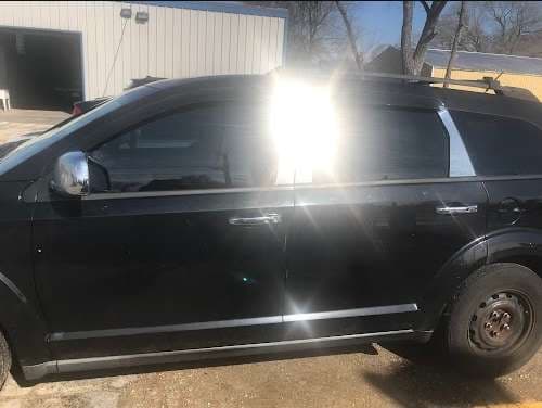 Image of AARON AUTO GLASS ROCKFORD