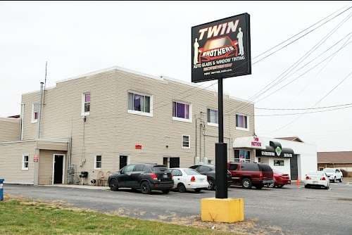 Image of Twin Brothers Auto Glass & Window Tinting