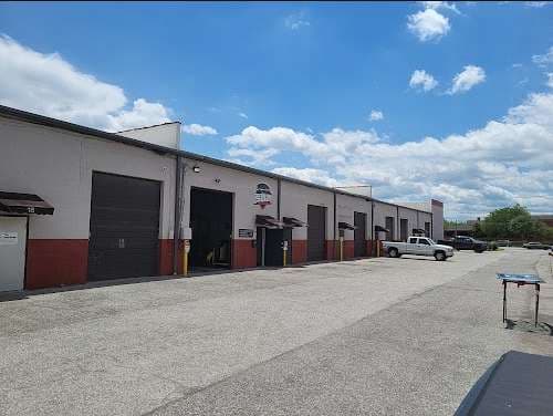 Image of 502 Auto Glass