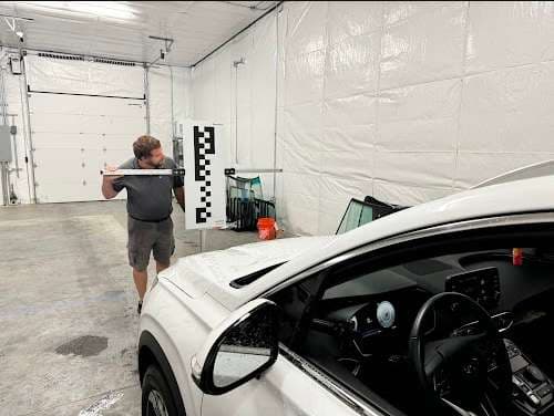 Image of Cars Renewed Windshield and Auto Glass Repair St. Charles