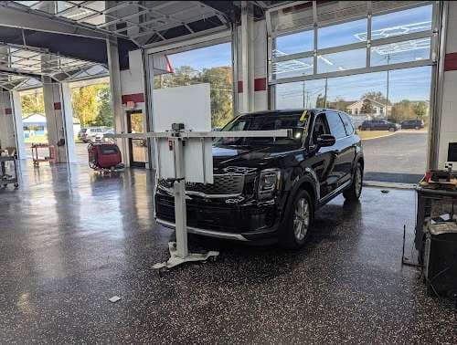 Image of Register's Auto Glass