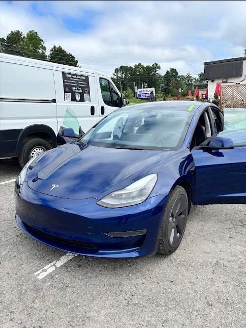 Image of Black Label Auto Glass - Mobile Windshield Replacement and Repair