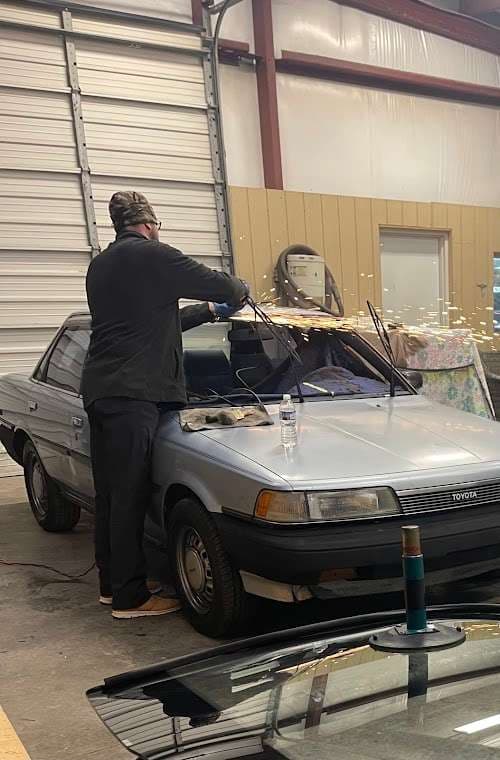 Image of Sharky's Auto Glass Inc.