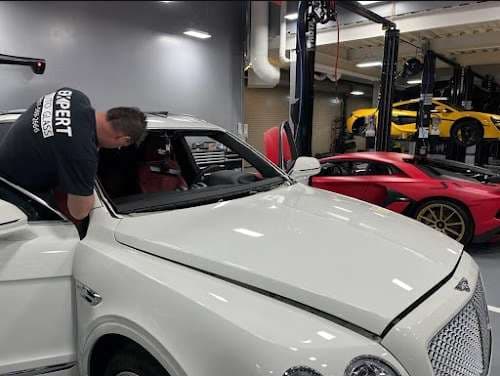 Image of Expert Auto Glass & Restyle