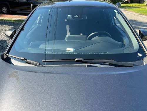 Image of Ron's Auto Glass free mobile service home or office 40 years experience windshield replacement rock chip repair