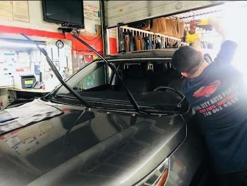 Image of Certified Auto Glass & Service Inc.