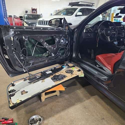 Image of EM Auto Glass