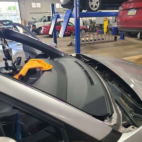 Image of EM Auto Glass