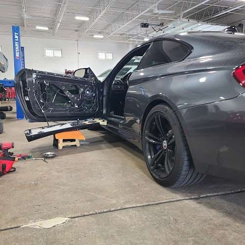 Image of EM Auto Glass