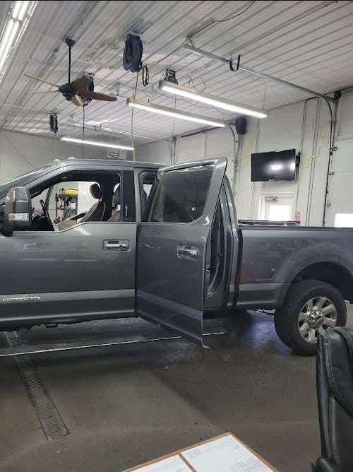 Image of Big Crack Autoglass