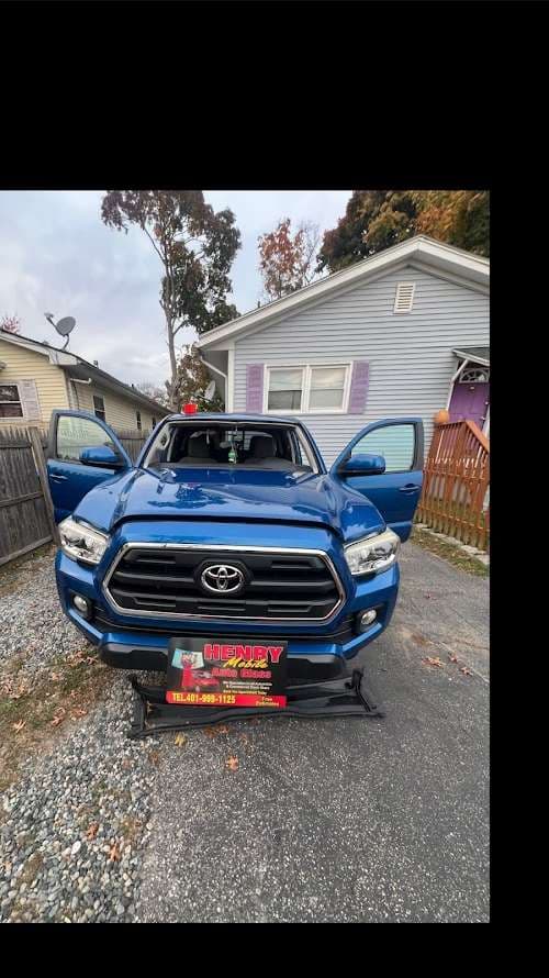 Image of Henry Auto Glass LLC