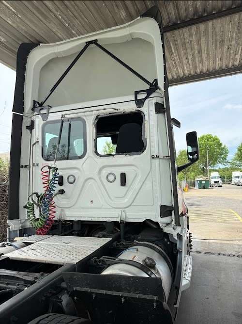 Image of Genesis Auto Glass