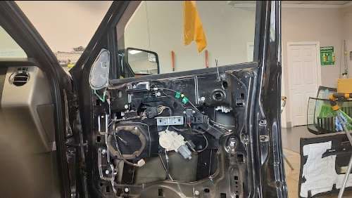 Image of AUTO GLASS EXPRESS