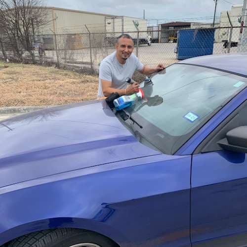 Image of G'S WINDSHIELD DING REPAIR