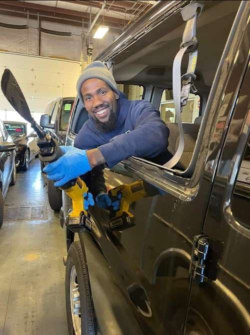 Image of B&J AutoGlass