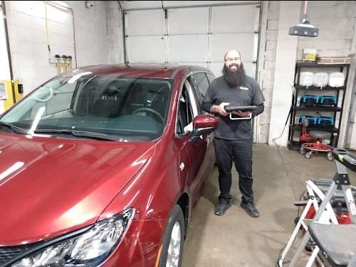 Image of Car Guard Detail & Auto Glass (Just serving Auto Glass customers at this location)